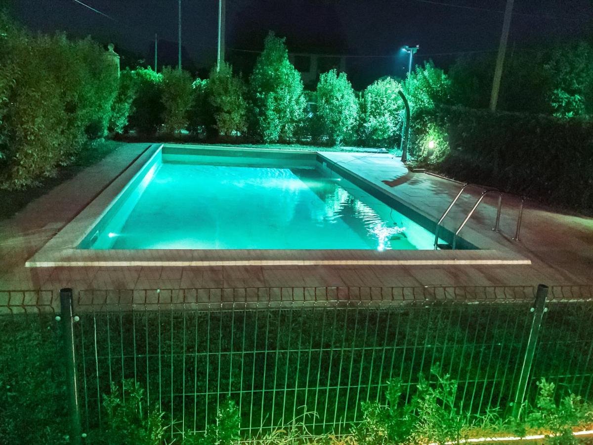 Apartment Charme And Relax With Garden And Swimming Pool Desenzano del Garda Dış mekan fotoğraf